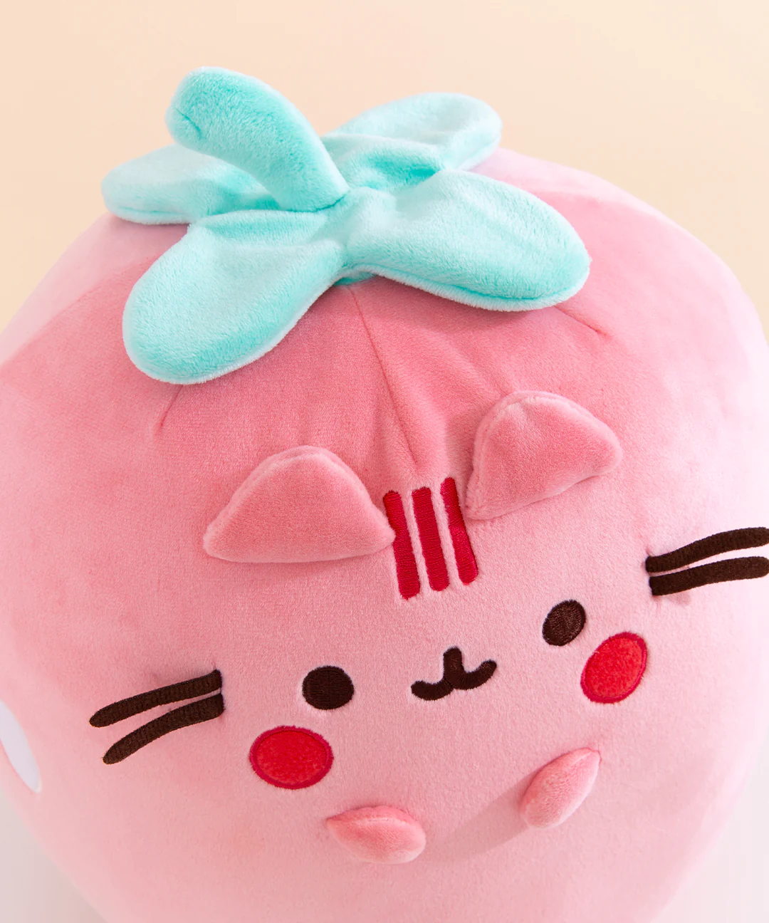 Peluche Gato Pusheen Fresa Perfumado Strawberry Fruits Gund - Imagen 2